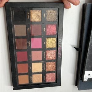 Huda beauty Rose Gold palette.